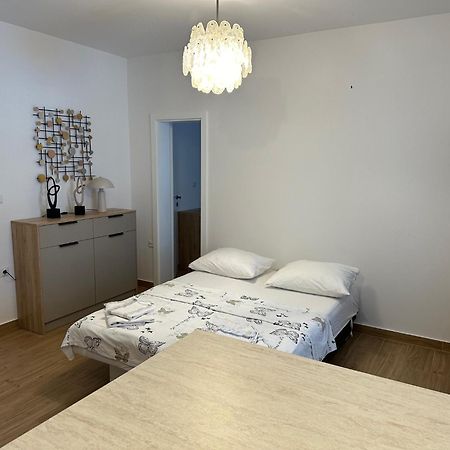 Apartmani Svemir Драге Экстерьер фото
