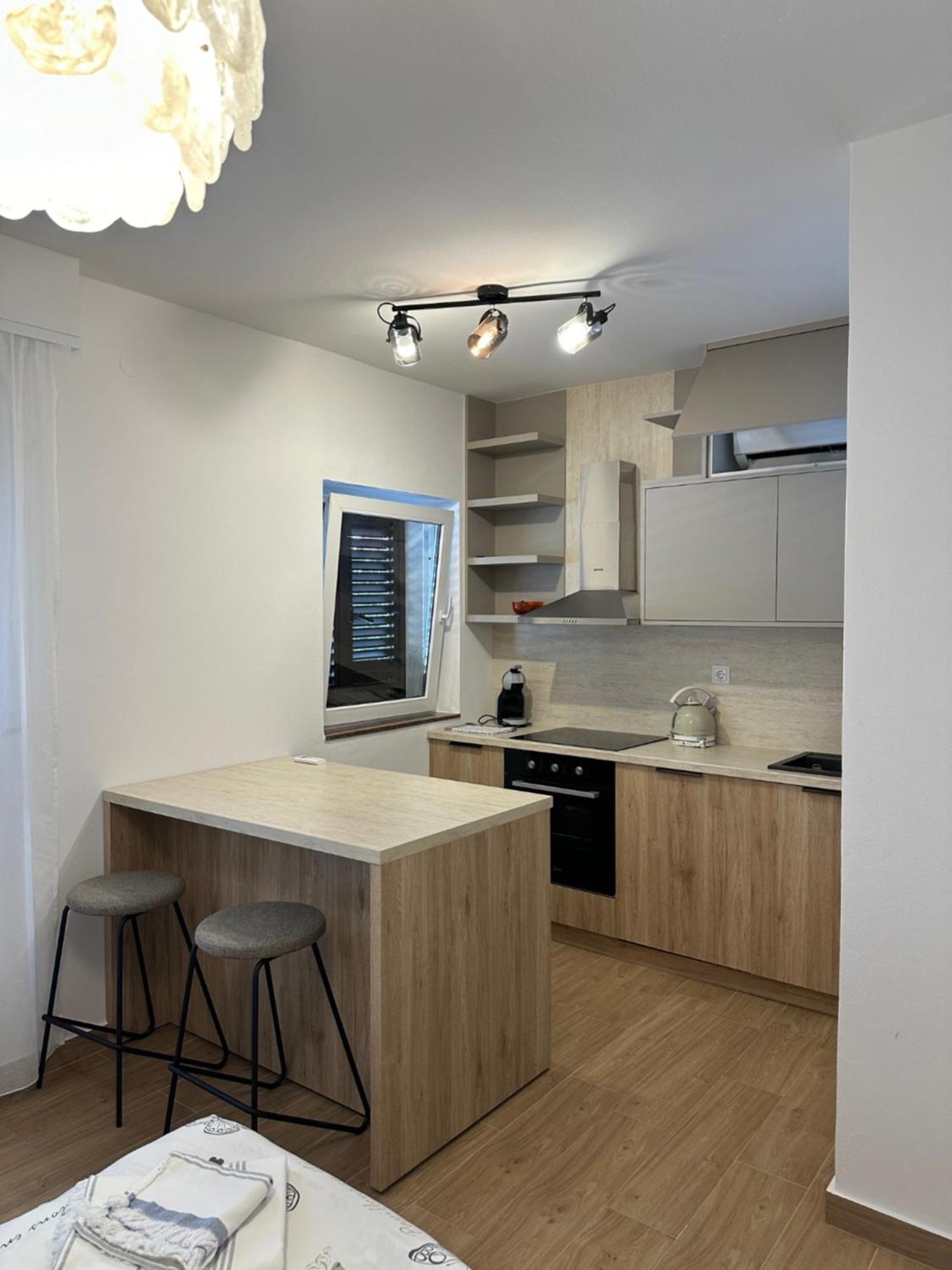 Apartmani Svemir Драге Экстерьер фото