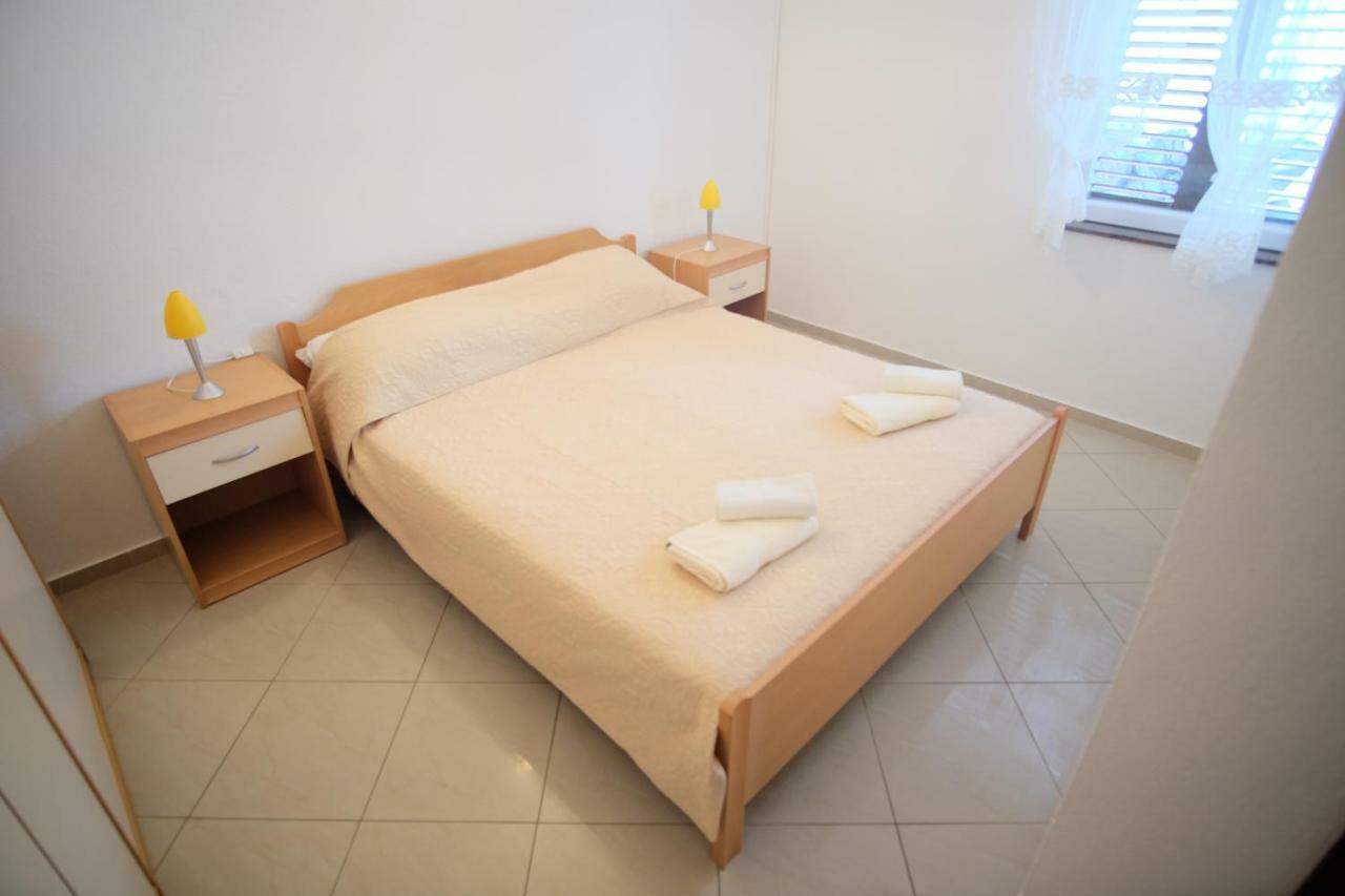 Apartmani Svemir Драге Экстерьер фото