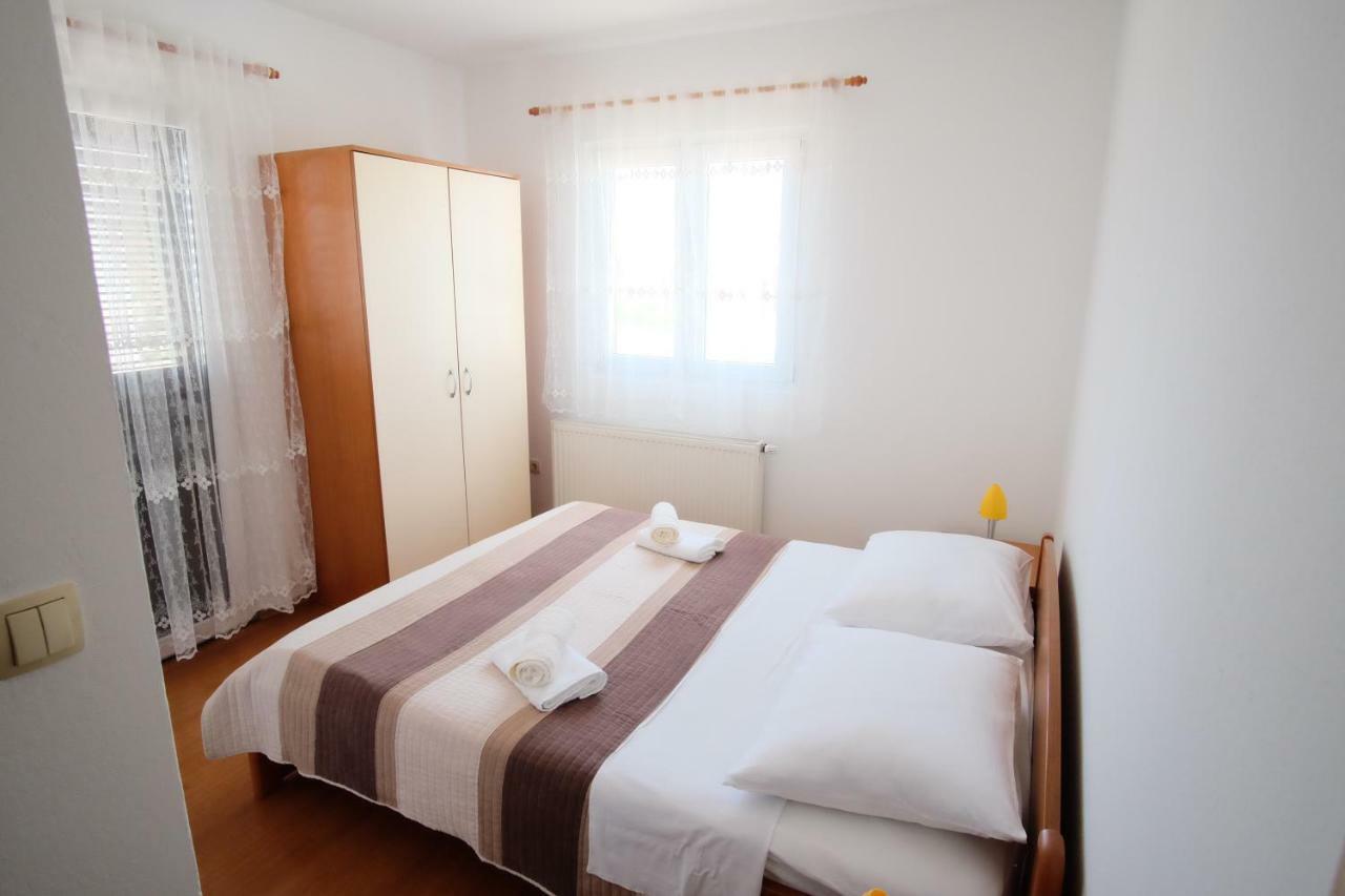 Apartmani Svemir Драге Экстерьер фото