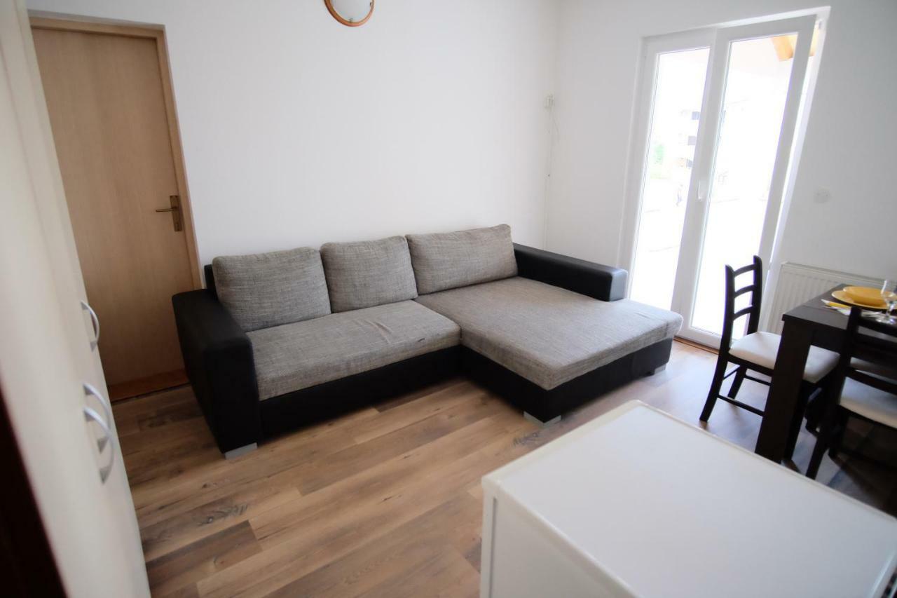 Apartmani Svemir Драге Экстерьер фото