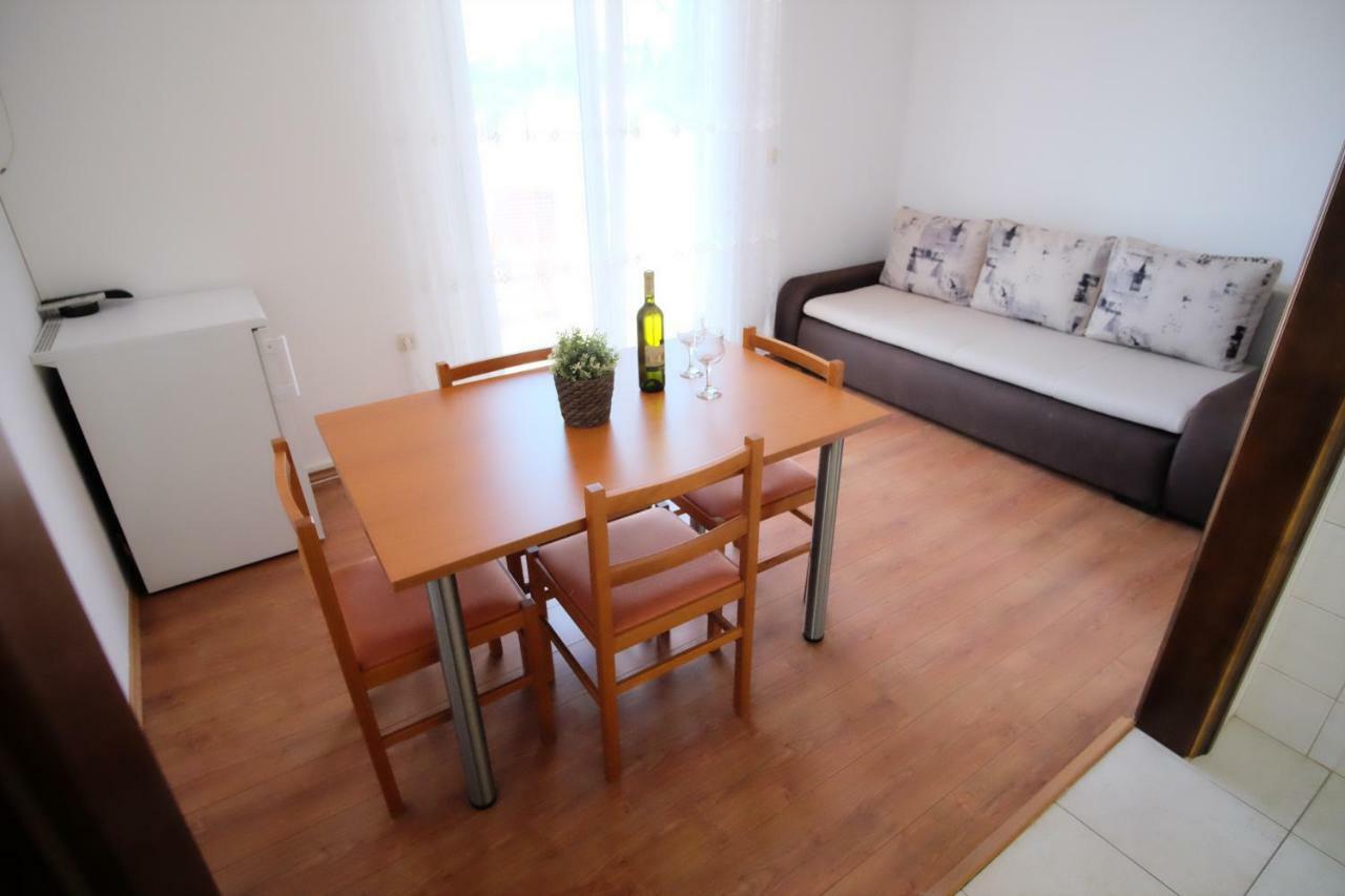 Apartmani Svemir Драге Экстерьер фото